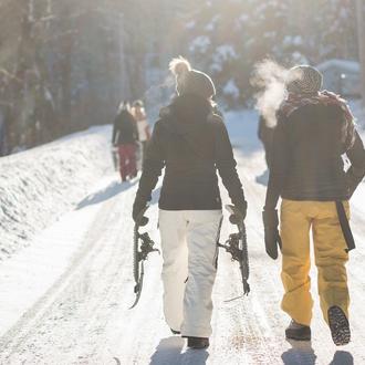 promenade en raquettes dans la neige Pyrénées 2 vallées