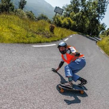 Descente libre Longboard "Freeride Val Louron Azet"