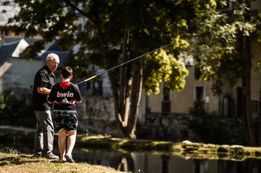 pêche enfant arreau - P2V @julianGILLIER pêche enfant arreau - P2V @julianGILLIER