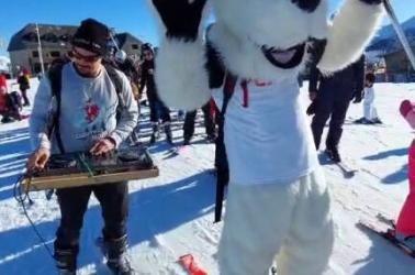 d7341a84-ebb0-4b04-8d49-02bf5a002f89_066