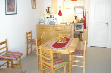 PASTUREAU-GD HOTEL SALON PASTUREAU-GD HOTEL SALON