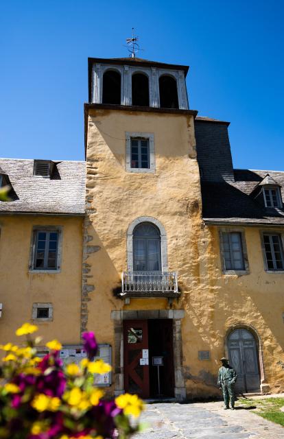 chateau des nestes Arreau